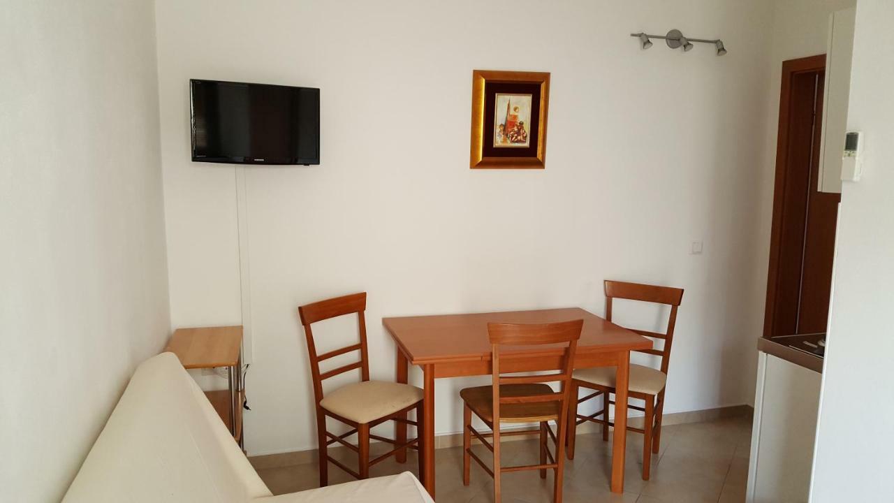 Apartmani M&M Biograd Na Moru Luaran gambar