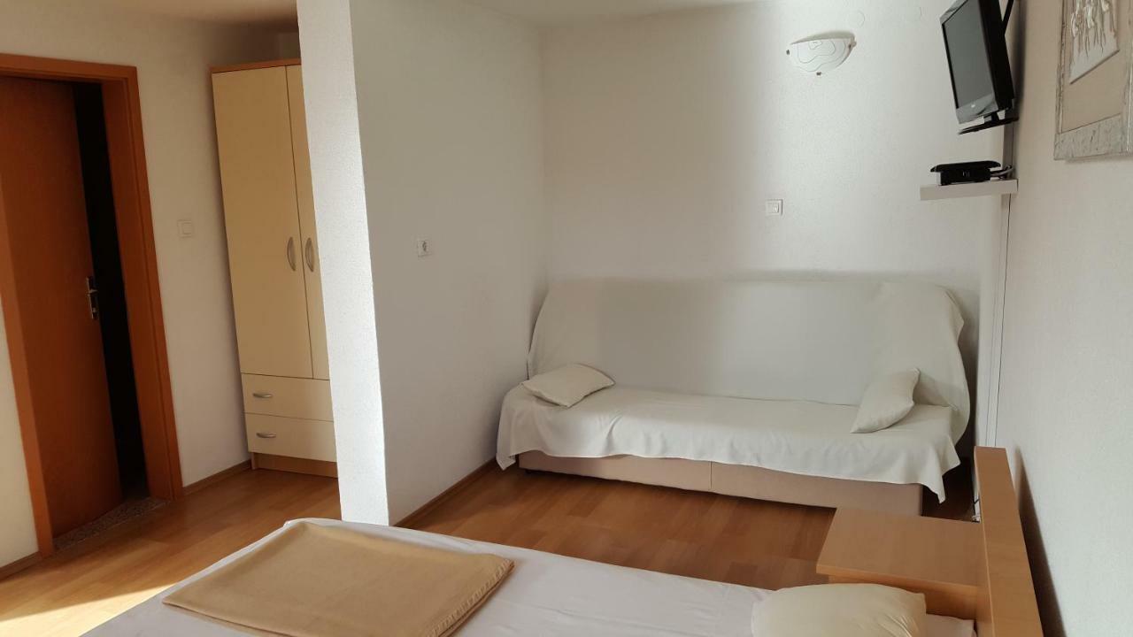 Apartmani M&M Biograd Na Moru Luaran gambar